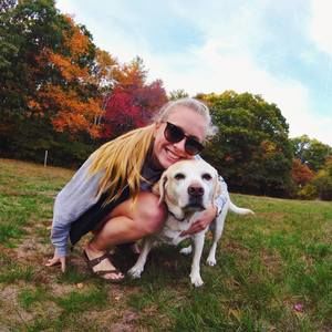 Meet your Posher, Caleigh